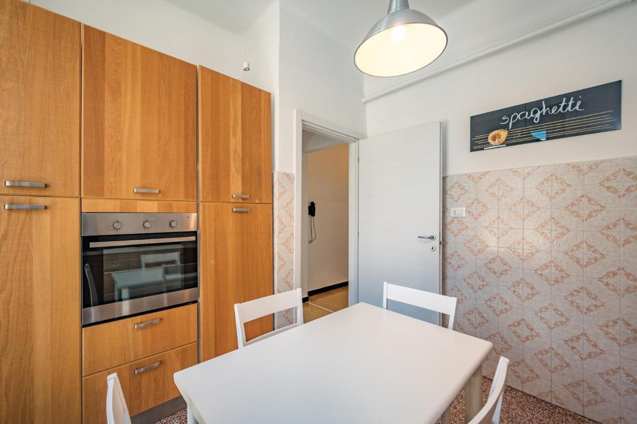 Joivy Penthouse Flat With Terrace Lägenhet Genua Exteriör bild