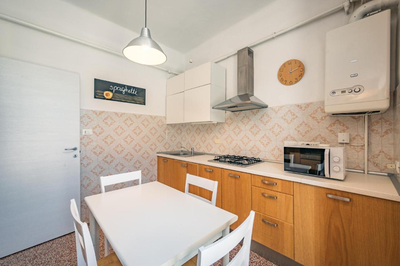 Joivy Penthouse Flat With Terrace Lägenhet Genua Exteriör bild